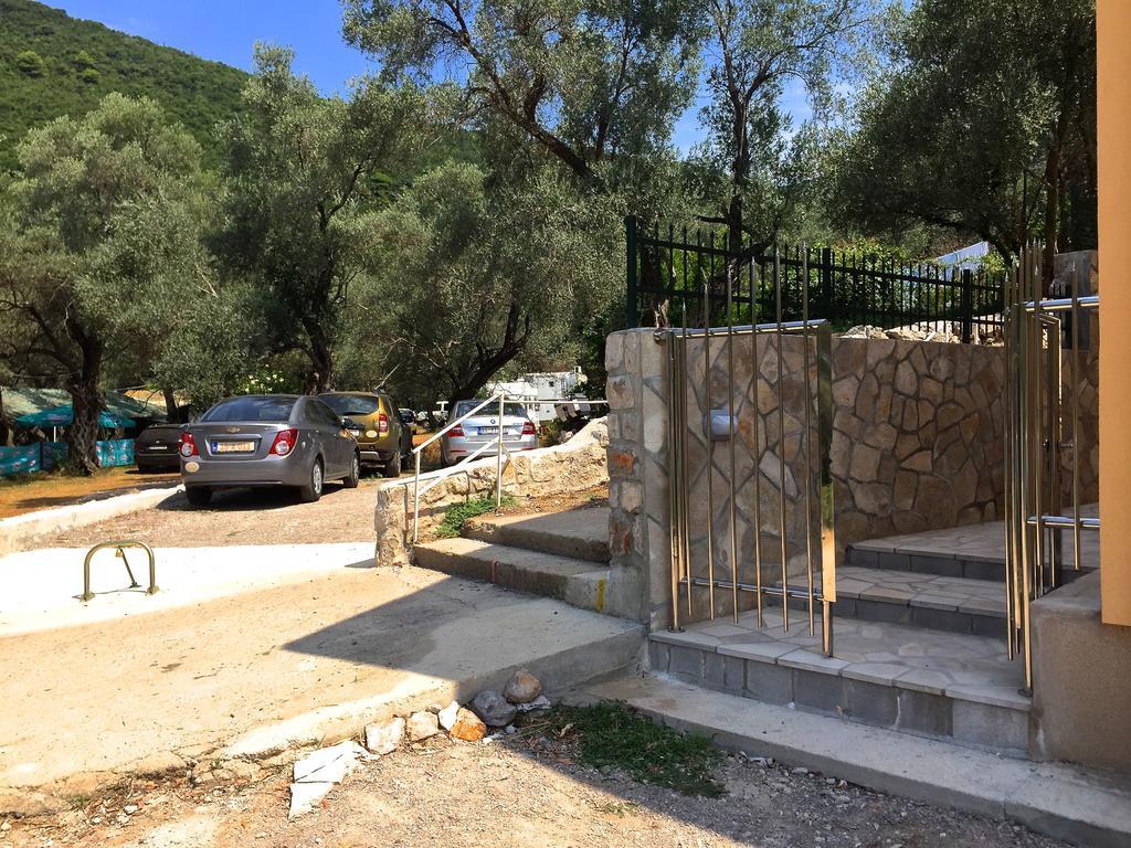 Zanjice Luxury Suite Luštica Eksteriør bilde