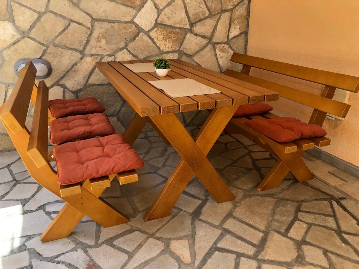 Zanjice Luxury Suite Luštica Eksteriør bilde